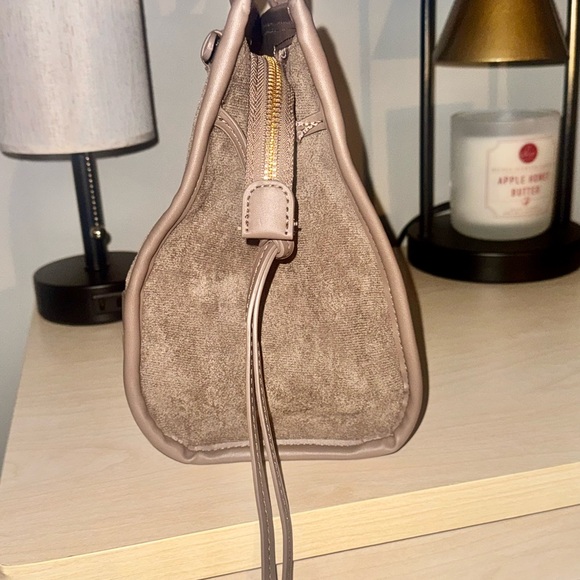 Elegant stone color Suede & Vegan Leather Handbag - Picture 3 of 11
